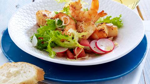 Gebratene Jakobsmuschel und Garnelen Rezept - Foto: House of Food / Bauer Food Experts KG