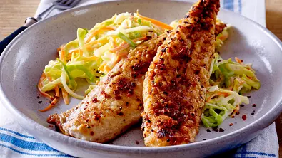 Gebratene Makrele mit Kohlsalat Rezept - Foto: LECKER @ Bauer Media Group