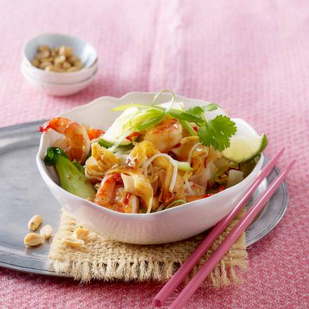 Gebratene Reisnudeln mit Garnelen Rezept Gebratene Reisnudeln mit Garnelen Rezept