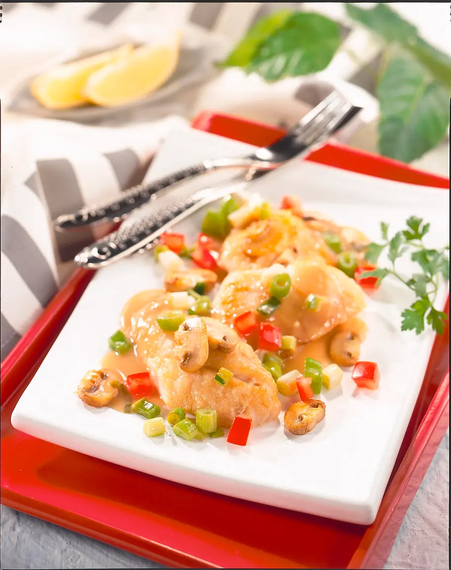 Gebratene Rotbarschfilets mit Champignons Rezept Gebratene Rotbarschfilets mit Champignons Rezept