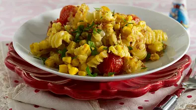 Gebratene Sputnik-Nudeln Rezept - Foto: LECKER @ Bauer Media Group