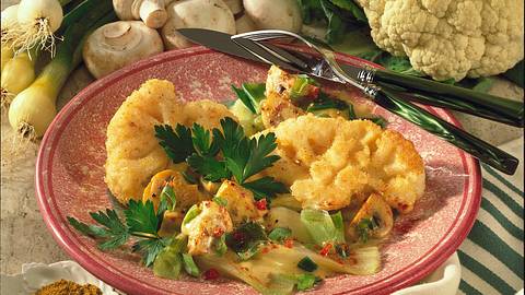 Gebratener Blumenkohl in Gemüse-Currysoße Rezept - Foto: House of Food / Bauer Food Experts KG