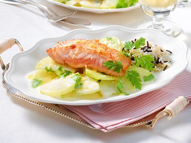 Gebratener Lachs zu Zitronen-Kohlrabi Rezept