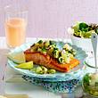 Gebratener Lachs mit Avocado-Grapefruit-Salsa Rezept - Foto: House of Food / Bauer Food Experts KG