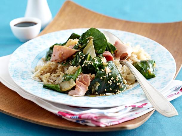 Gebratener Mangold mit Sojasoße Rezept Gebratener Mangold mit Sojasoße Rezept