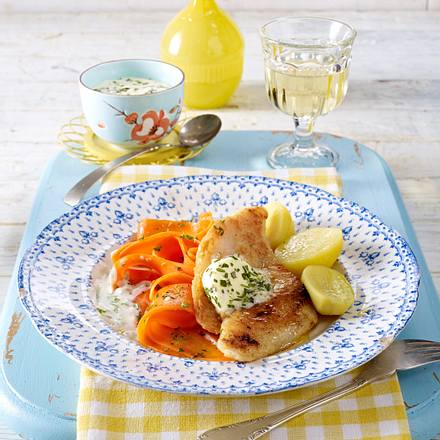 Gebratenes Fischfilet mit Thymian-Sahnesoße Rezept