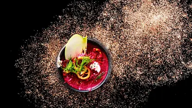 Gechillte Rote-Bete-Gazpacho Rezept - Foto: LECKER @ Bauer Media Group