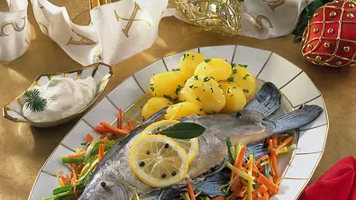 Gedünstete Schleie Rezept - Foto: LECKER @ Bauer Media Group