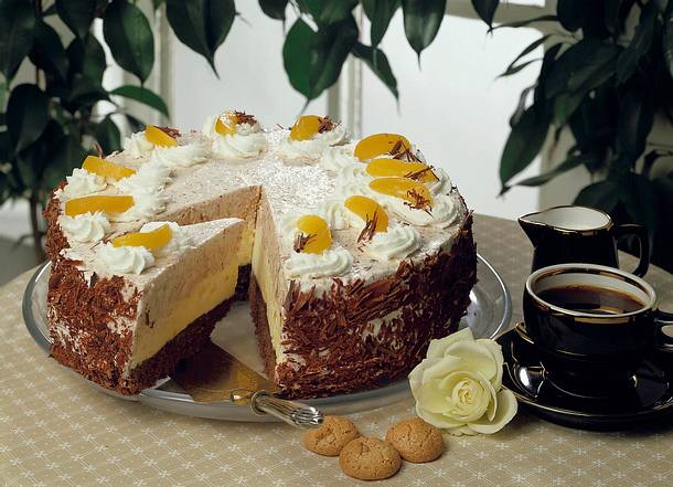 Geeiste Fruchttorte Rezept Geeiste Fruchttorte Rezept