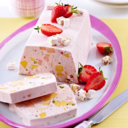 Geeiste Terrine mit Früchten Rezept Geeiste Terrine mit Früchten Rezept