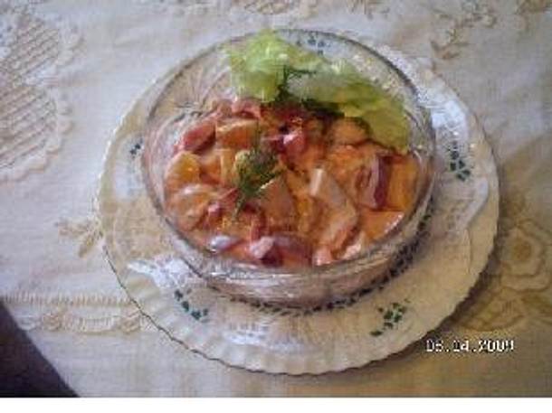Geflügelsalat mit pikanter Soße Rezept Geflügelsalat mit pikanter Soße Rezept