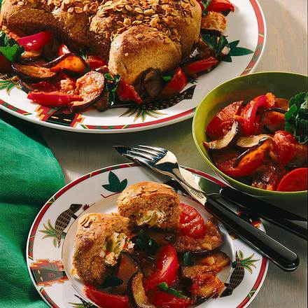 Gefüllte Brötchen mit Ratatouille Rezept Gefüllte Brötchen mit Ratatouille Rezept