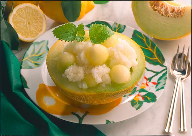 Gefüllte Charentaismelone Rezept Gefüllte Charentaismelone Rezept