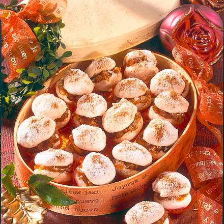 Gefüllte Erdnuss-Makronen Rezept Gefüllte Erdnuss-Makronen Rezept
