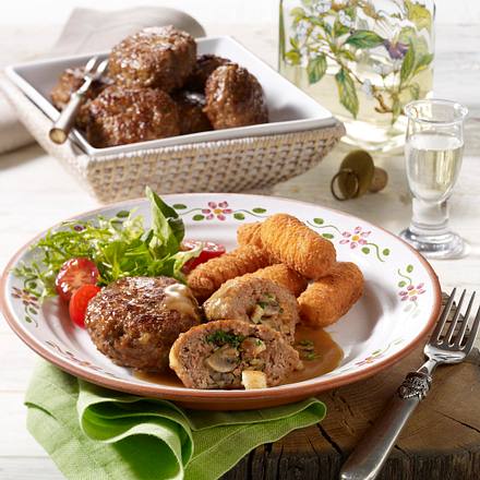 Gefüllte Frikadellen Jäger Art Rezept Gefüllte Frikadellen Jäger Art Rezept