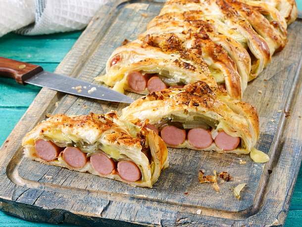 Gefüllte Hot Dog-Rolle Rezept Gefüllte Hot Dog-Rolle Rezept