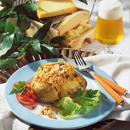 Gefüllte Kartoffel mit Sauerkraut Rezept