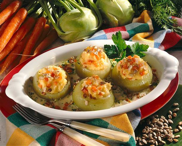 Gefüllte Kohlrabi mit Kartoffelpüree Rezept Gefüllte Kohlrabi mit Kartoffelpüree Rezept