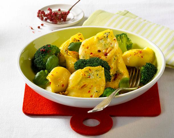 Gefüllte Muschelnudeln Rezept Gefüllte Muschelnudeln Rezept