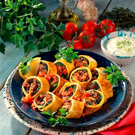 Gefüllte Pfannkuchen mit Lammhack Rezept Gefüllte Pfannkuchen mit Lammhack Rezept
