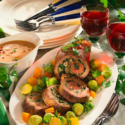 Gefüllte Riesenroulade Rezept