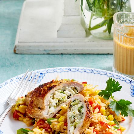 Gefüllte Schnitzelchen auf Gemüsereis Rezept Gefüllte Schnitzelchen auf Gemüsereis Rezept