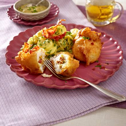 Gefüllter Backfisch mit lauwarmem Kartoffelsalat Rezept