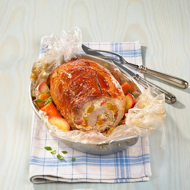 Gefüllter glasierter Rollbraten aus dem Bratschlauch Rezept Gefüllter glasierter Rollbraten aus dem Bratschlauch Rezept