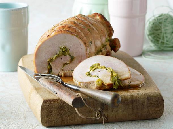 Gefüllter Putenrollbraten Rezept Gefüllter Putenrollbraten Rezept