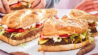 Gefülltes Fladenbrot Rezept - Foto: LECKER @ Bauer Media Group