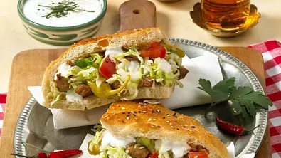 Gefüllte Dönertaschen Rezept - Foto: LECKER @ Bauer Media Group