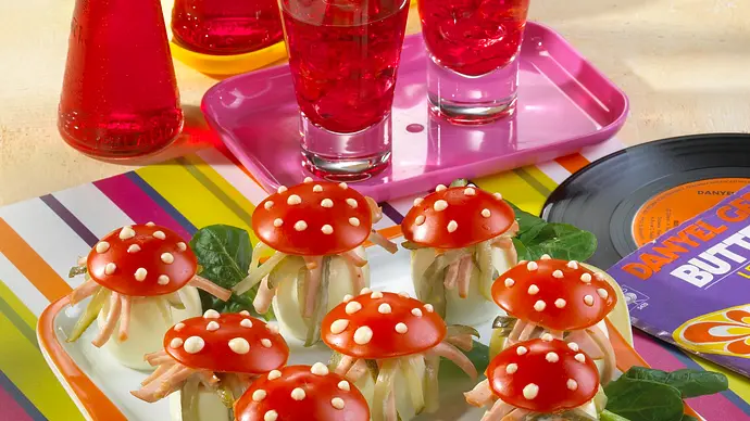 Gefüllte Eier mit Fleischsalat Rezept - Foto: LECKER @ Bauer Media Group