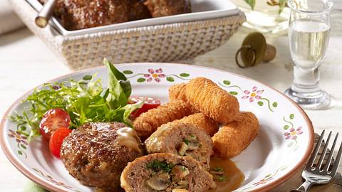 Gefüllte Frikadellen Jäger Art Rezept - Foto: House of Food / Bauer Food Experts KG