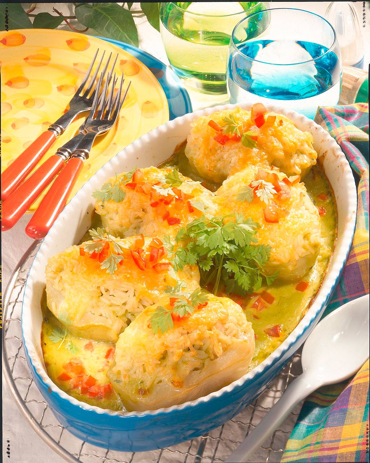 Gefüllte Kohlrabi in Käsesoße Rezept