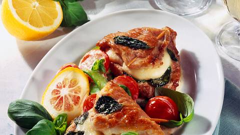 Gefüllte Mozzarella-Schnitzel Rezept - Foto: House of Food / Bauer Food Experts KG