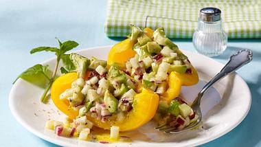 Gefüllte Paprika mit Avocado-Salsa Rezept - Foto: House of Food / Bauer Food Experts KG