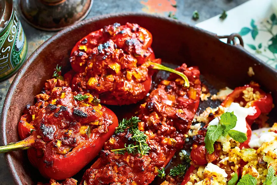 'Ne Schote aus deinem Leben: Gefüllte Paprika - der Klassiker mit Hack Rezept Gefüllte Paprika mit Hack Rezept