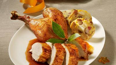 Gefüllte Pute mit Äpfeln und Maronen Rezept - Foto: Först, Thomas