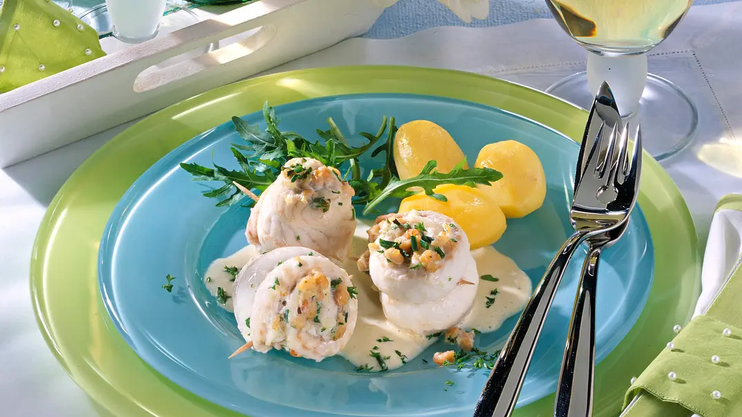 Gefüllte Seezungenröllchen Rezept - Foto: LECKER @ Bauer Media Group Gefüllte Seezungenröllchen Rezept - Foto: LECKER @ Bauer Media Group