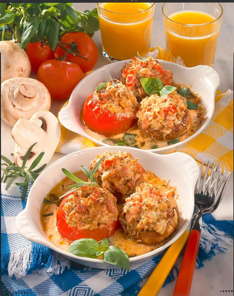 Gefüllte Tomaten und Champignons Rezept