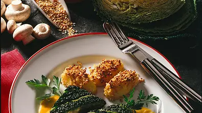Gefüllte Wirsingpäckchen Rezept - Foto: LECKER @ Bauer Media Group