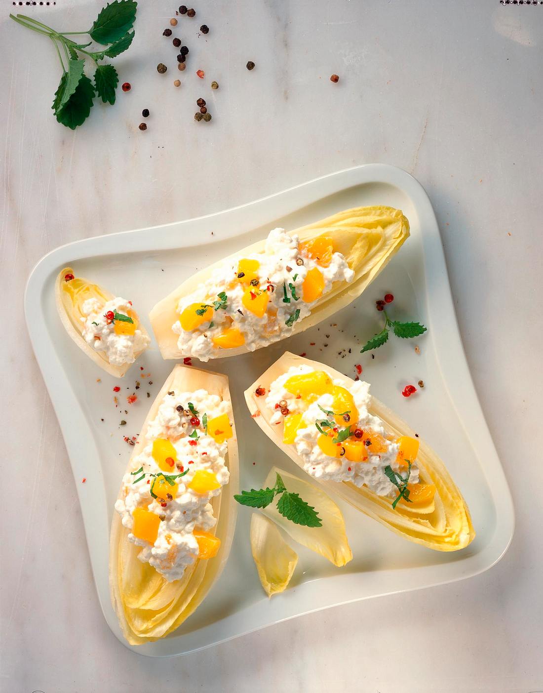 Gefüllter Chicorée Rezept | LECKER