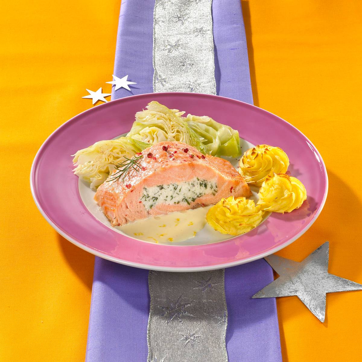 Gefüllter Lachs mit Herzoginkartoffeln Rezept