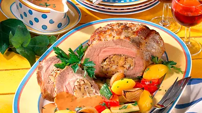 Gefüllter Nackenbraten Rezept - Foto: LECKER @ Bauer Media Group