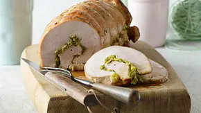 Gefüllter Putenrollbraten Rezept - Foto: LECKER @ Bauer Media Group