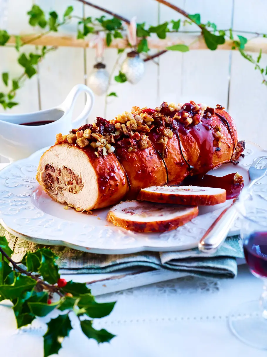 Gefüllter Putenrollbraten Rezept Gefüllter Putenrollbraten Rezept
