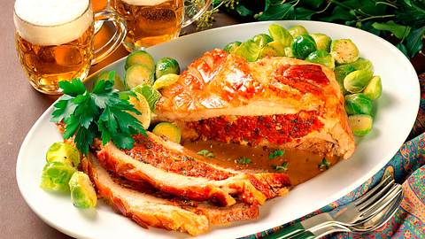 Gefüllter Schweinerippenbraten Rezept - Foto: Klemme