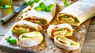 Gefülltes Brot zum Grillen Rezept - Foto: LECKER @ Bauer Media Group