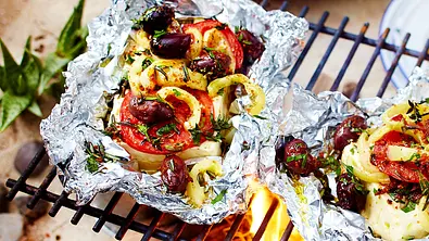 Gegrillte Feta-Päckchen Rezept - Foto: LECKER @ Bauer Media Group