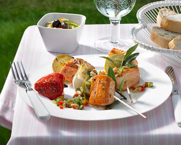 Gegrillte Lachsspieße Rezept Gegrillte Lachsspieße Rezept